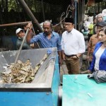 ISTIMEWA PANTAU: Mesin pres dapat mengurangi massa sampah di Bandung.