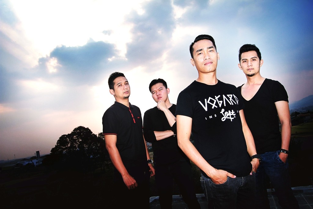 Hijau Daun Comeback di Bawah Naungan DH Production Hijau Daun Comeback di Bawah Naungan DH Production