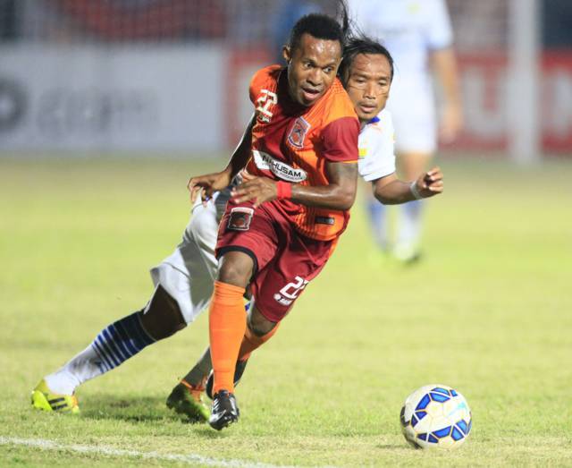 Psywar Iwan Terbukti? Persib Kalah Tipis atas Pesut Etam Persib