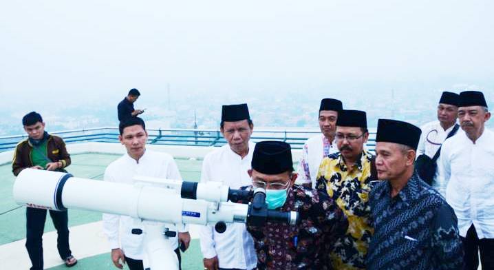 Ilustrasi Sidang Isbat Idul Adha 2022, Ini Link Streamingnya (M HATTA/SUMATERA EKSPRES )