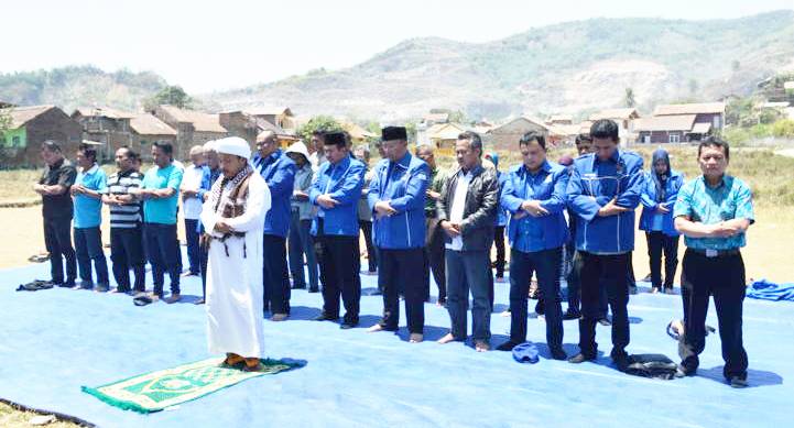 Syukuran HUT Partai Demokrat ke-14 Tahun demokrat