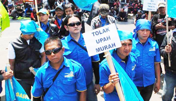 Demo Buruh Cimahi