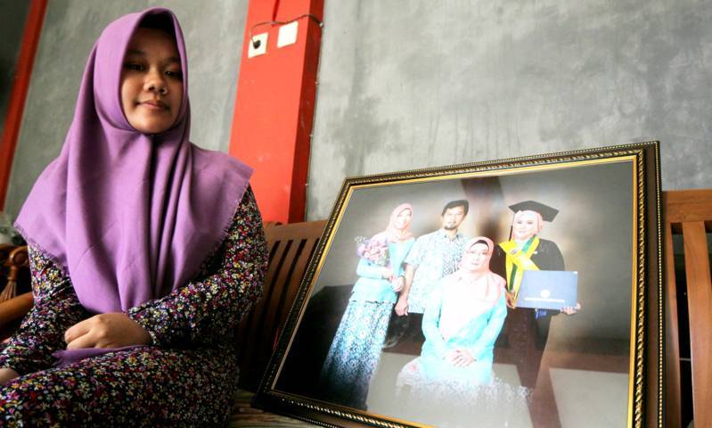 Pembimbing Sulit Deteksi Kontak yang Hilang eluarga Korban tragedi Mina