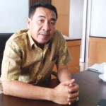 Drs. Tatang Suratis Ketua Komisi B DPRD Kota Bandung