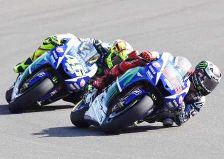 Tiru Ducati, Yamaha Kini Pasang Winglet