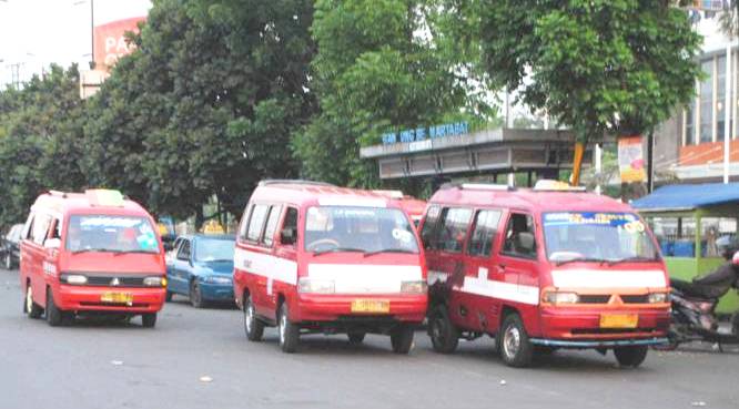 Angkot 05
