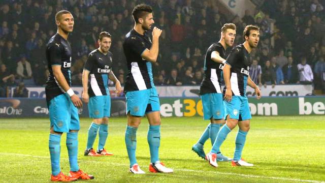 Arsenal Babak Belur di Sheffield Arsenal Babak Belur di Sheffield