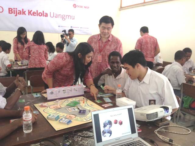 OCBC NISP Tingkatkan Literasi Keuangan Siswa SMA Bank OCBC NISP