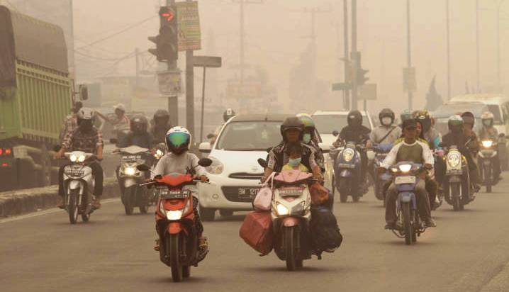 Kabut-Asap-Semakin-Teba