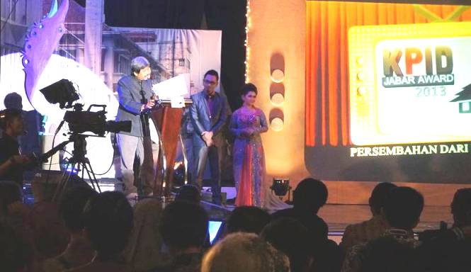KPID Beri Penghargaan Khusus Kpid Award