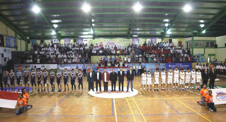 Opening party JRBL 2015 Bandung Series