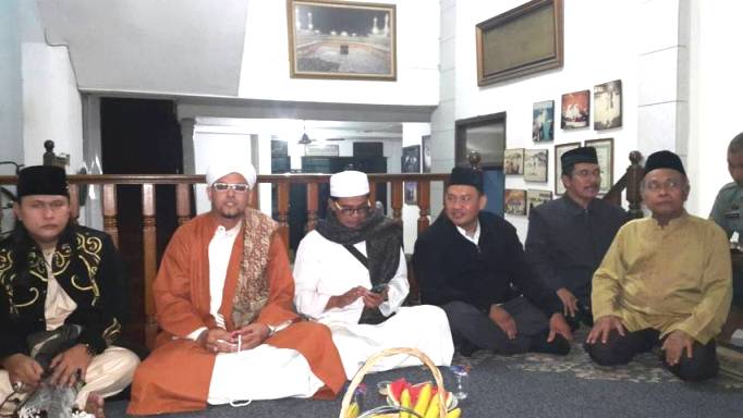 Majelis Nur Alawi Nusantara