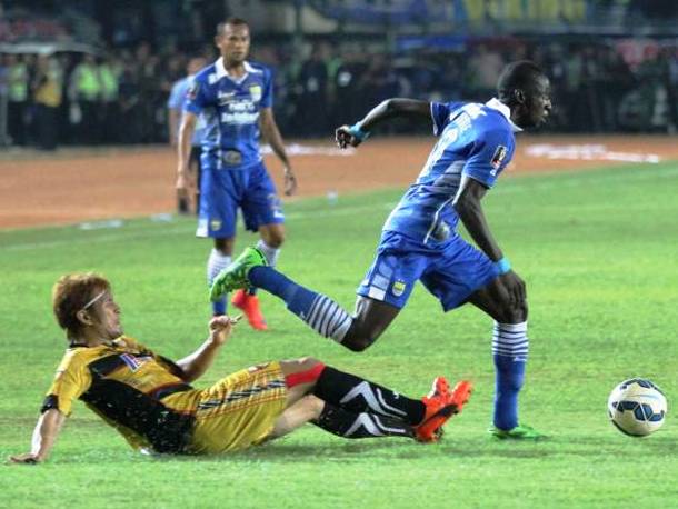 PERSIB EMOSI