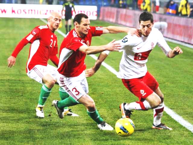 Ditunggu Bonus Rp 2,1 Miliar Ditunggu Bonus Rp 2,1 Miliar