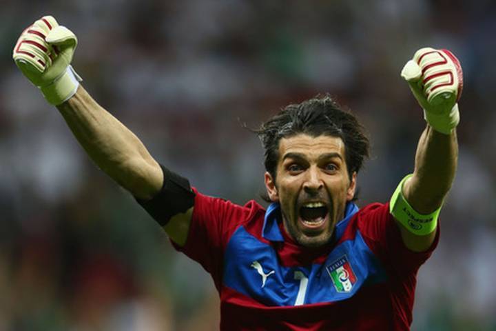 Buffon dan Si Telinga Besar