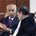 Sadapan Diputar, Kaligis Masih Berkilah