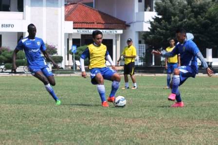 Motivasi Persib Meningkat