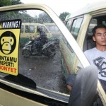 Aksi mogok narik angkot