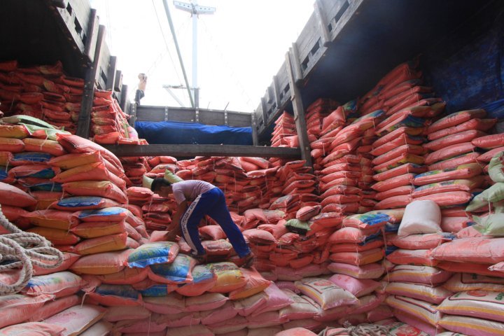 Harga Beras Relatif Stabil