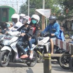 Terobos Perlintasan KA