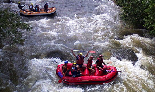Arum Jeram Wahana One Cisangkuy ‎