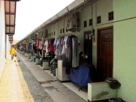 Razia-Rumah-Kontrakan