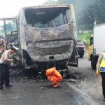 bus budiman kebakaran