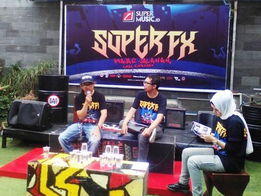 Tulis Buku Pegangan Pembuat Ilustrasi Band Underground