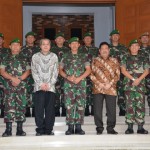 Instrusikan Program Sesuai Visi Misi