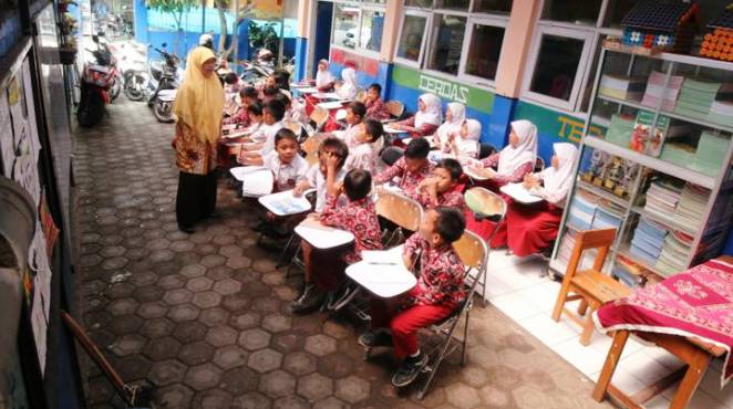 SD kekurangan Kelas