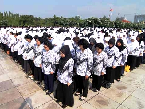 45 Ribu Pendidik Bakal Jadi Pegawai Pemprov