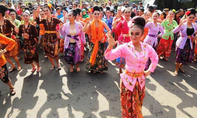 Bandung Ayo Menari