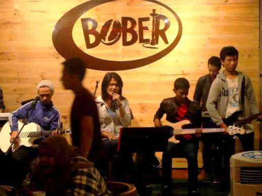 Bober Cafe