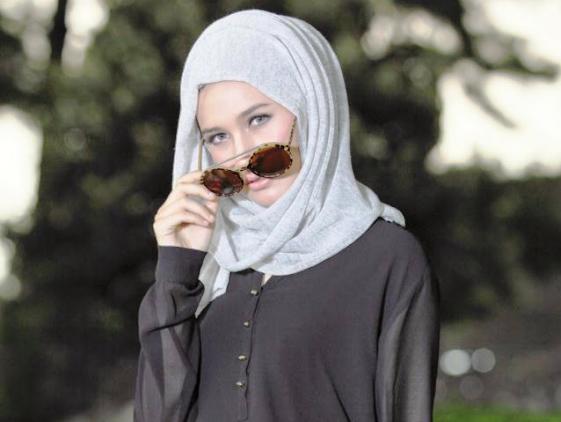 Dwi Handayani Syah Putri