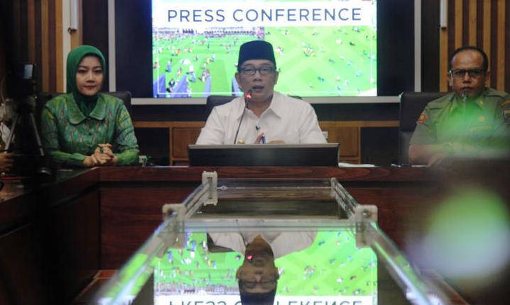 Konferensi Pers terkait Pencalonan RK ke DKI 1