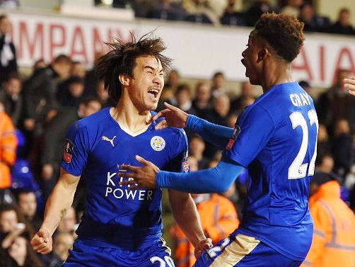 kolaborasi Vardy - Shinji Bawa Leicester City Dekati Podium Juara Shinji Okazaki