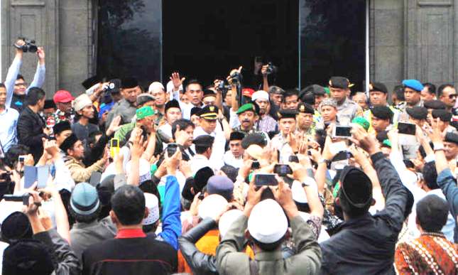 Pede Jadi Calon Gubernur Jabar Pelantikan Bupati Tasikmalaya