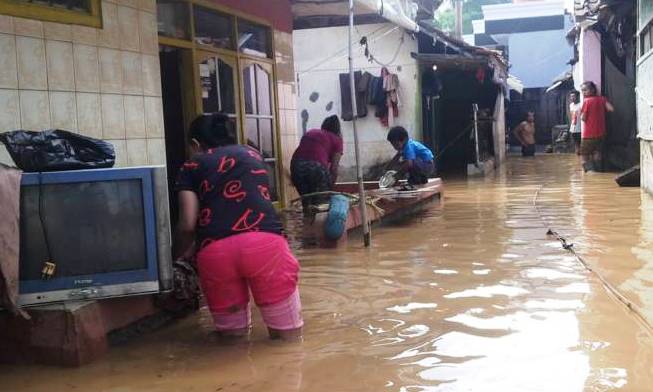 Kampung Balekambang Dihantam Banjir Lumpur banjir lumpur