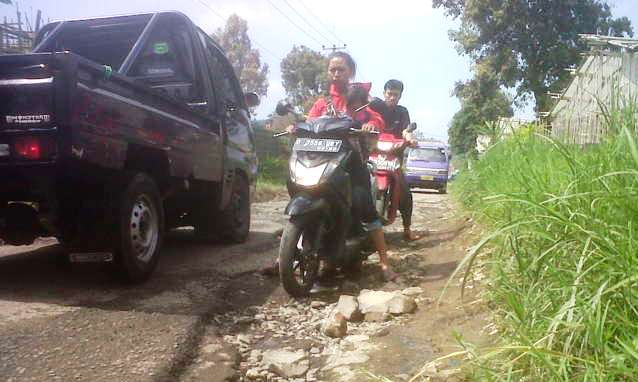 Percepat Perbaikan Jalan, Legislator Tak Ingin Ada Kegagalan jalan rusak