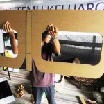 kacamata Matahari Raksasa