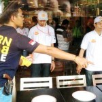 lomba KFC makan korban -reka ulang