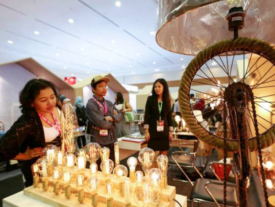pameran furnitur Indonesia 2016