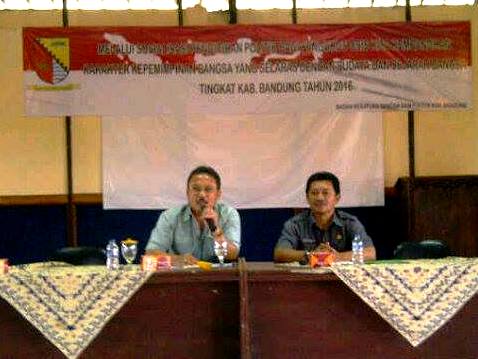 Kesbangpol Gelar Pendidikan Politik untuk Pelajar pemateri