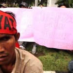 tolak relokasi PKL pasar baru