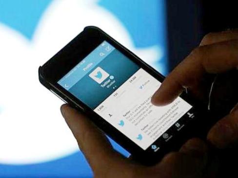 8 dari 10 Orang Kaya di Indonesia Pakai Twitter