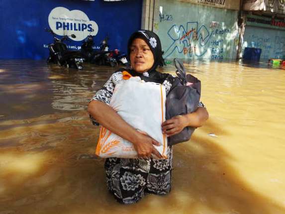 warga banjir panik