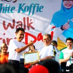 Aher dapat Penghargaan