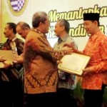 Cimahi Raih Anugerah Satu Data Pembangunan