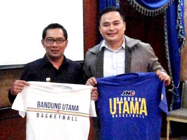 Dennis Apresiasi Harapan Komunitas Dennis Depriadie