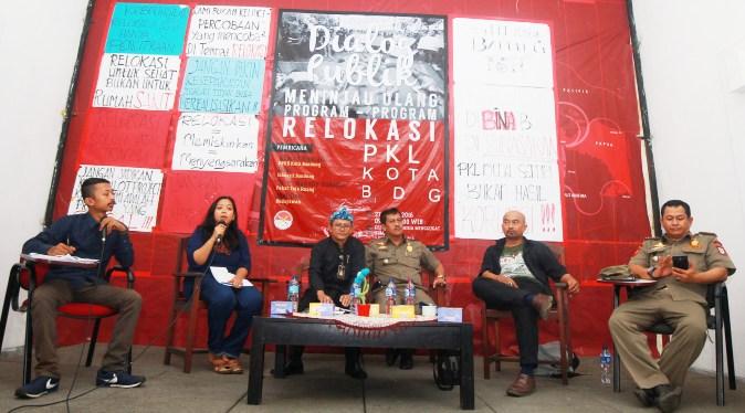 Dialog publik Relokasi PKL